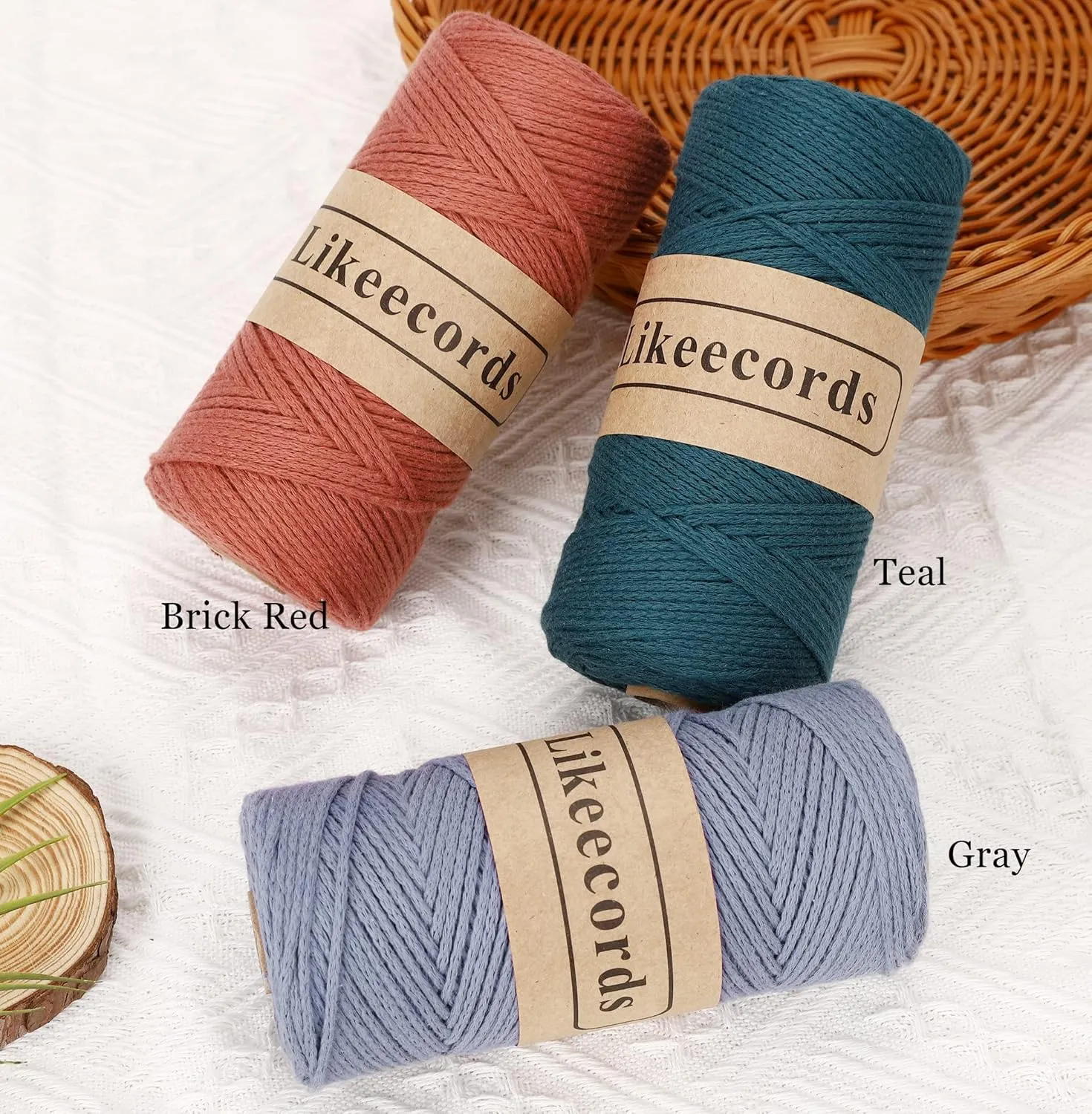 100% Cotton Crochet Yarn for Bag,3 Rolls/Pack 2mm x 510m,Macrame Cord,Chunky Yarn for Crocheting Handbag, Purse,Blankets Crafts Projects (Caramel)