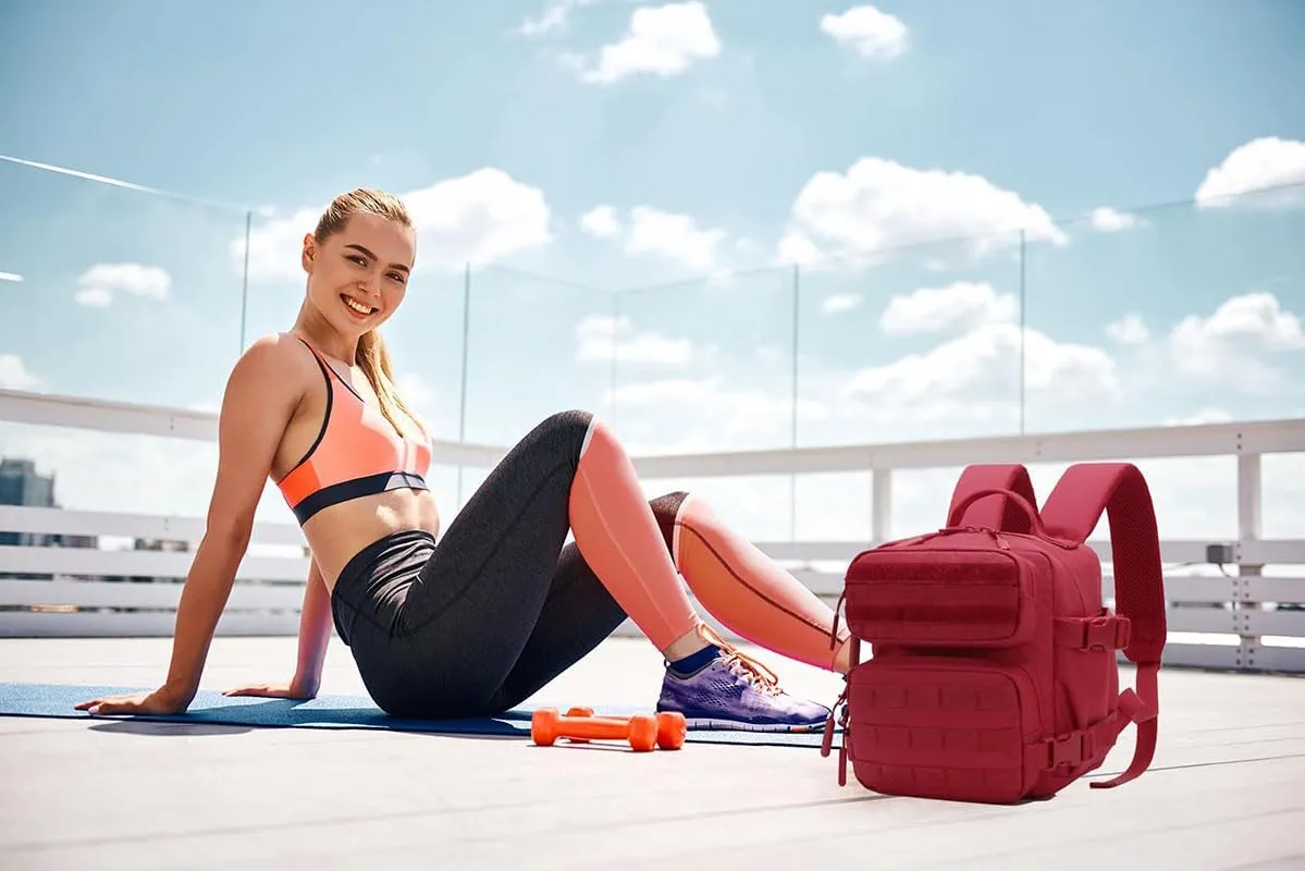 9L Mini Backpack for Men and Women, Small Backpack for Gym Hiking Travel Sports Running (Red)