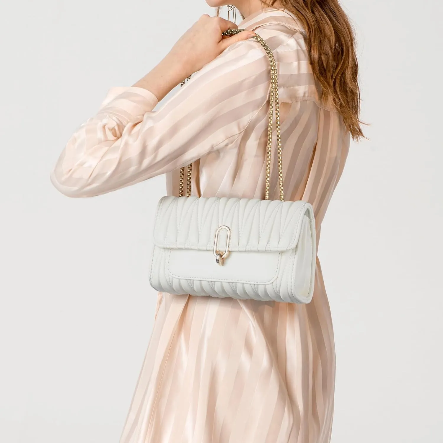 Aiqudou Quilted Crossbody Bag for Women - Leather Shoulder Bag Fashion Chain Small Purse