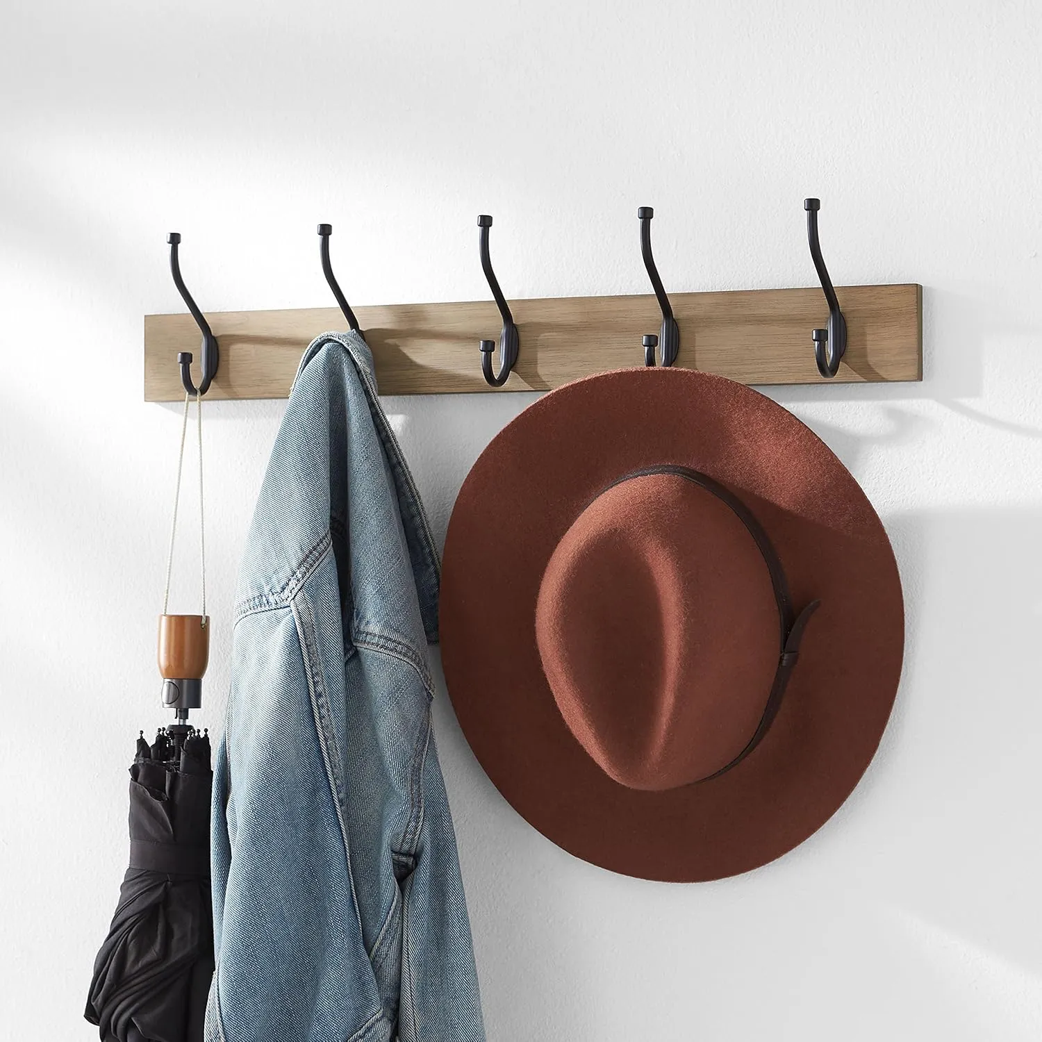 Amazon Basics Rectangular Wall-Mounted Farmhouse Coat Rack, 5 Hook, Barnwood