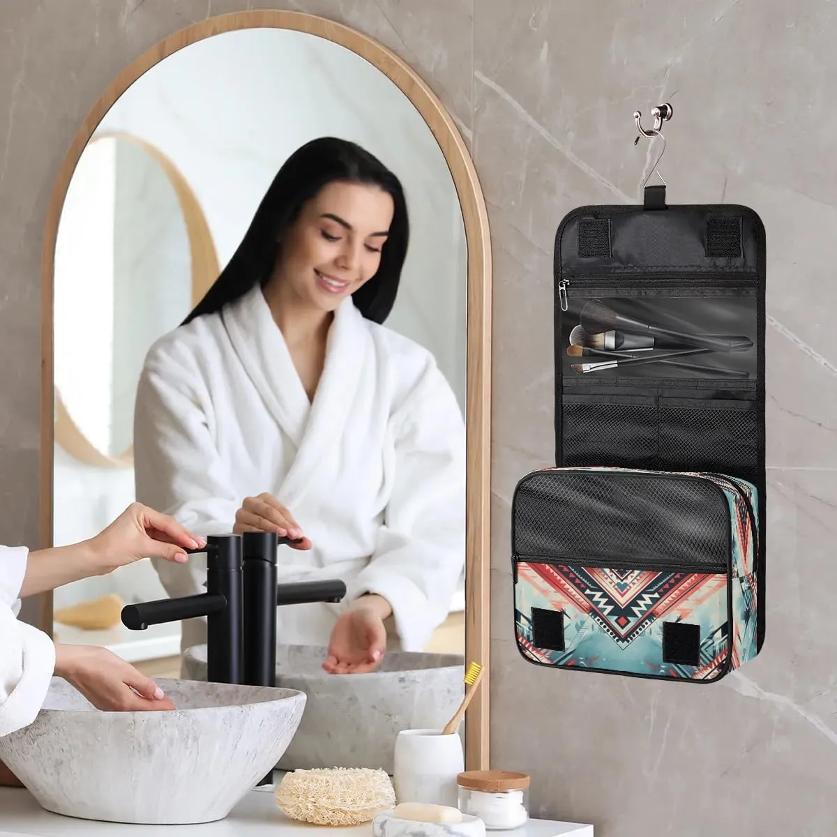 Aztec Print Travel Toiletry Bag with Hanging Hook Waterproof Cosmetic Bag Makeup Organizer Travel Containers for Toiletries