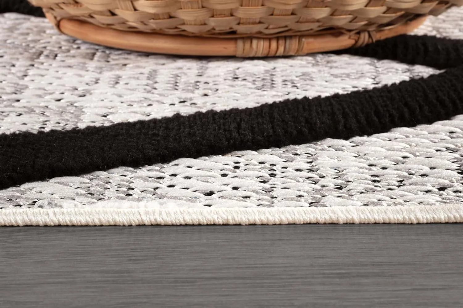 CAMILSON Modern Runner Rug 5x7 Luxury Diamond Pattern Micro Loop Hallway Rugs Soft High-Low Pile Stain Resistant Easy to Clean Non-Shedding Durable Entryway Kitchen Indoor Area Carpet (Black/Gray)