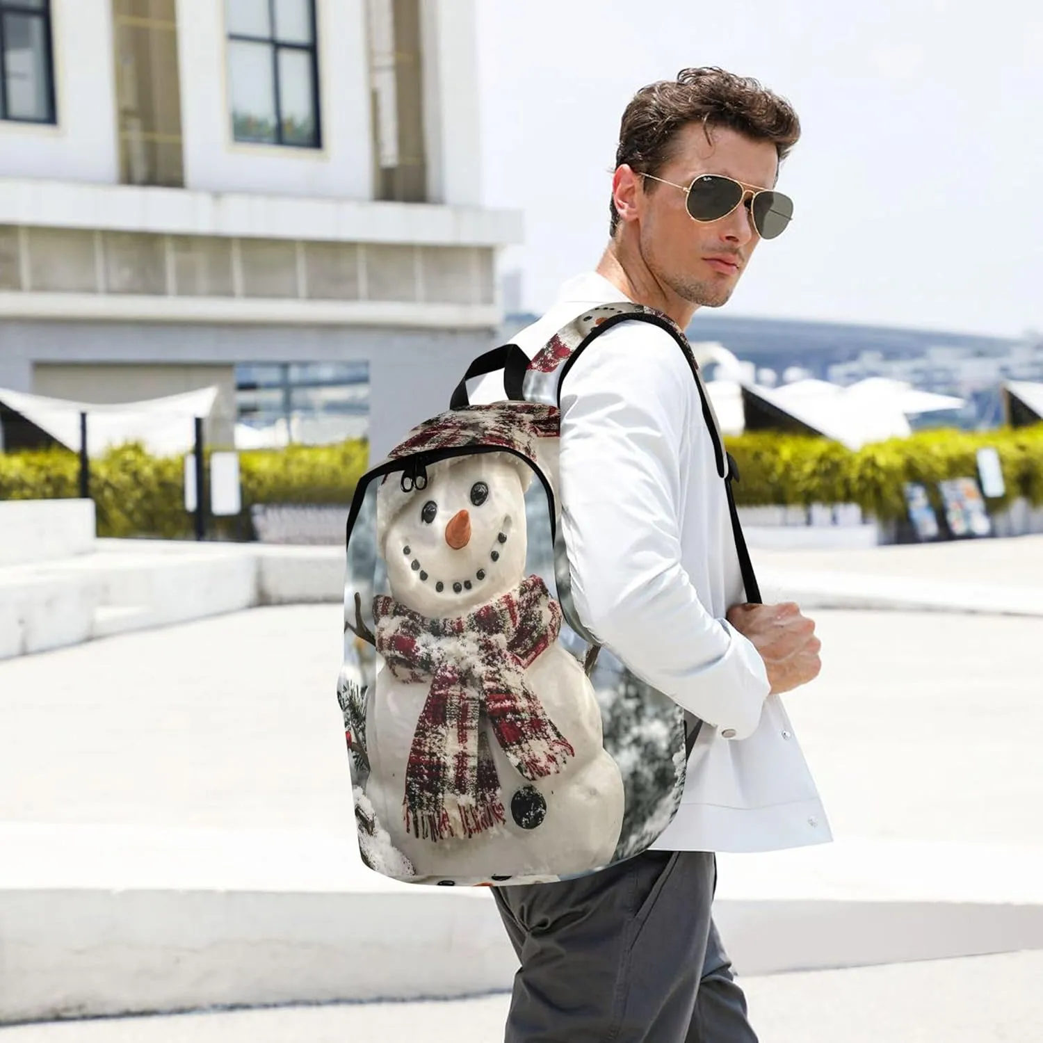 CHIFIGNO Beautiful Snowman Winter Fashion Women Cute Backpacks Casual Daypack School Backpack for Teens