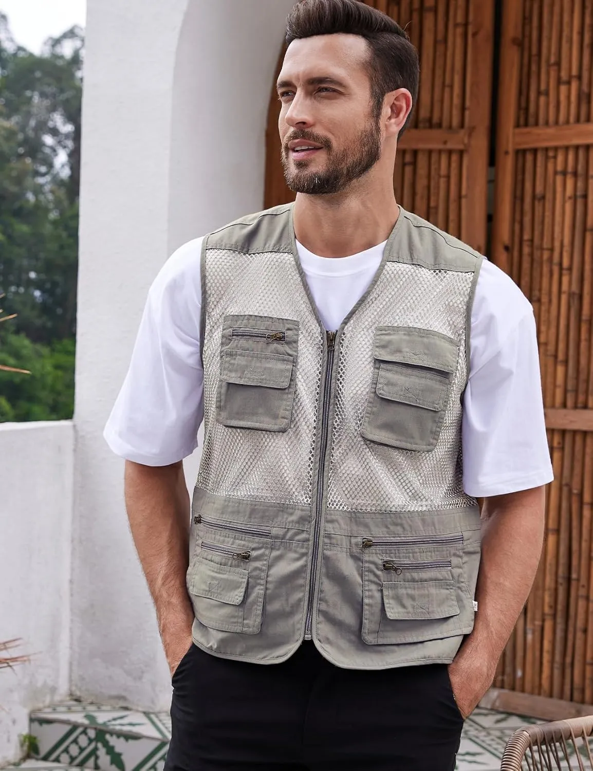 Gihuo Men's Utility Vest Fishing Safari Vest Summer Travel Vest with Pockets