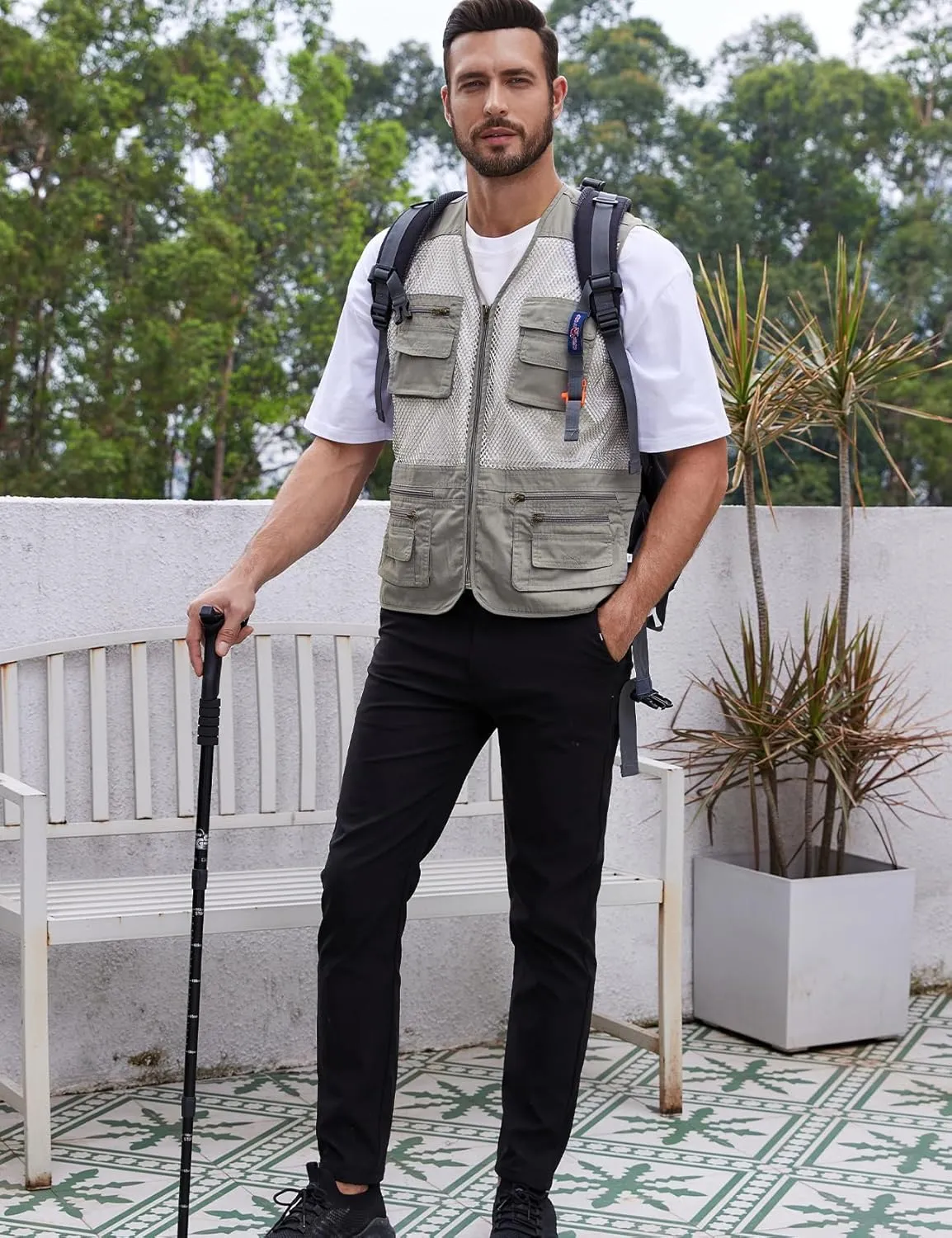 Gihuo Men's Utility Vest Fishing Safari Vest Summer Travel Vest with Pockets
