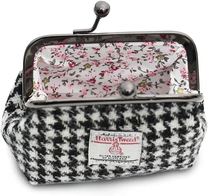 Islander The Coin Purse Made of Harris Tweed (Black and White Dogtooth)