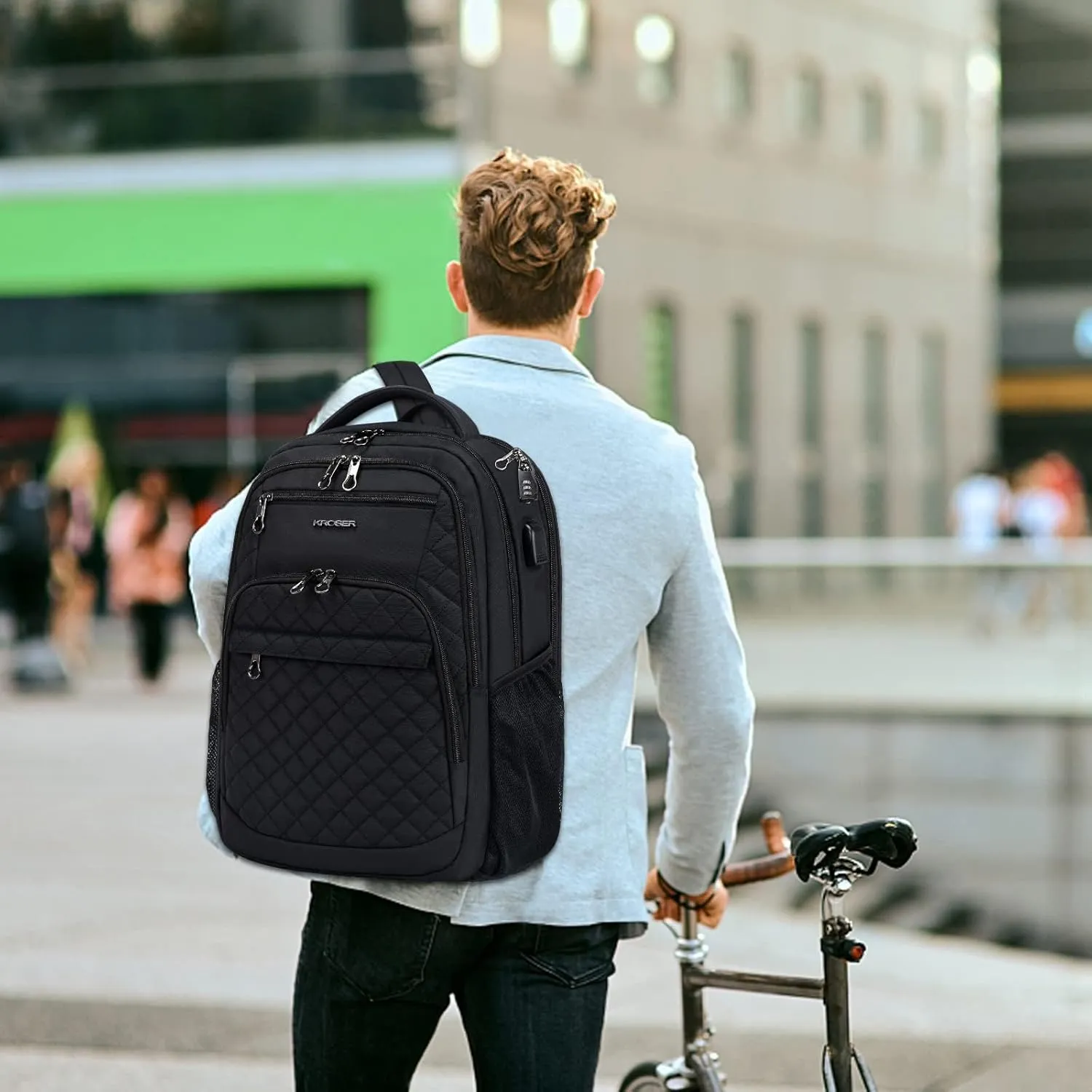 KROSER Travel Laptop Backpack 17 Inch Large Computer Backpack Water-Repellent Daypack with USB Charging Port RFID Pockets for Work/Business/College/Men/Women(Quilted)