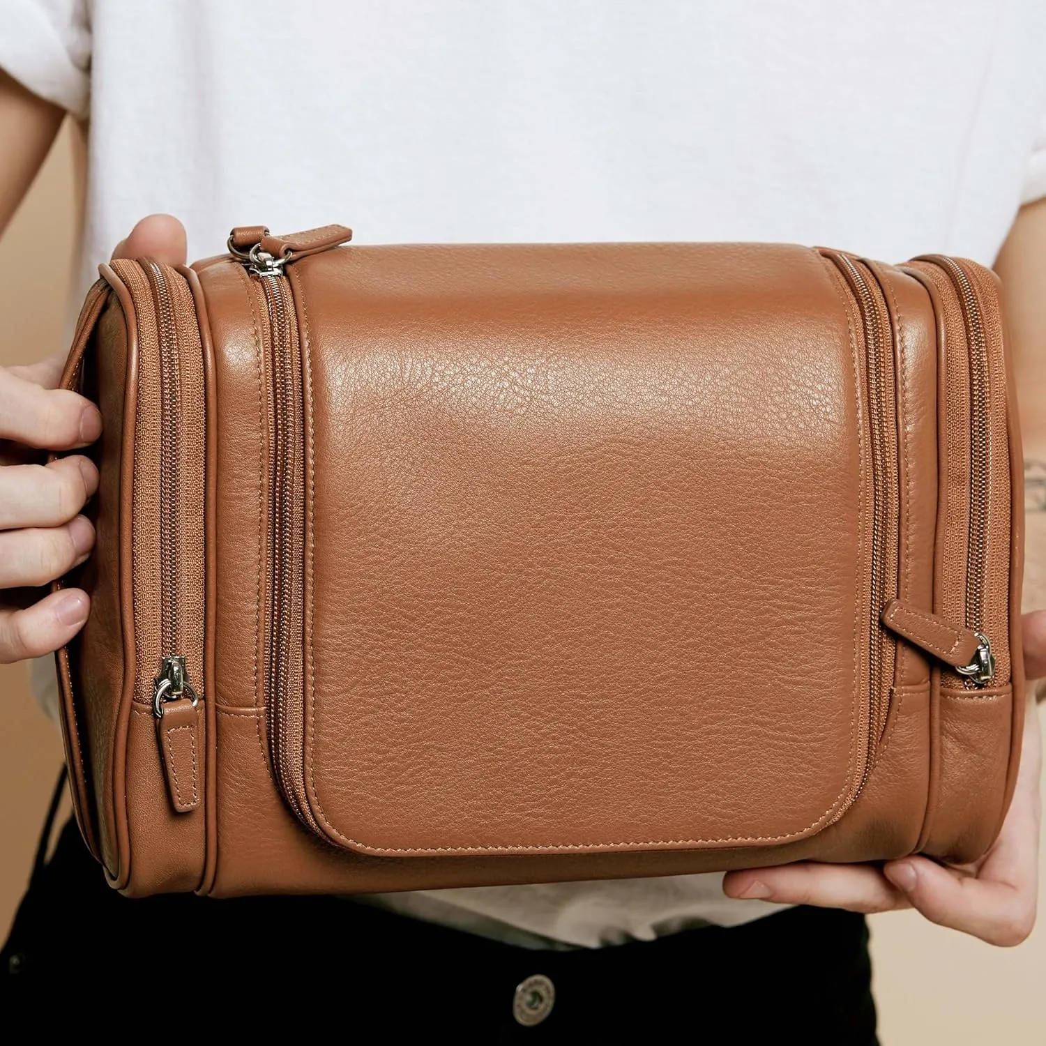 Leatherology Hanging Toiletry Kit