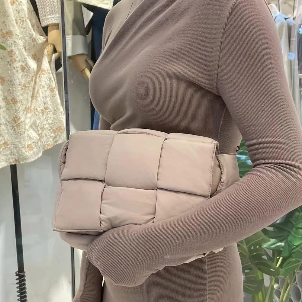 NAARIIAN Shoulder bags for women, Light-weight small puffer purses waterproof, hand-woven puffy bag crossbody handbag