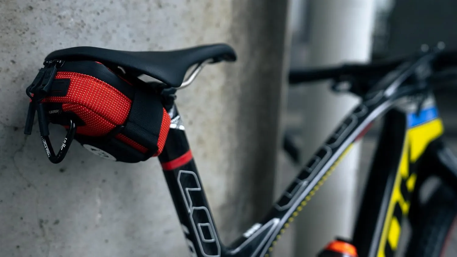 NEO PORTER RADTAIL Bike Saddle Bag- Water Resistant Bicycle Under Seat Pouch for Cycling Accessories Storage