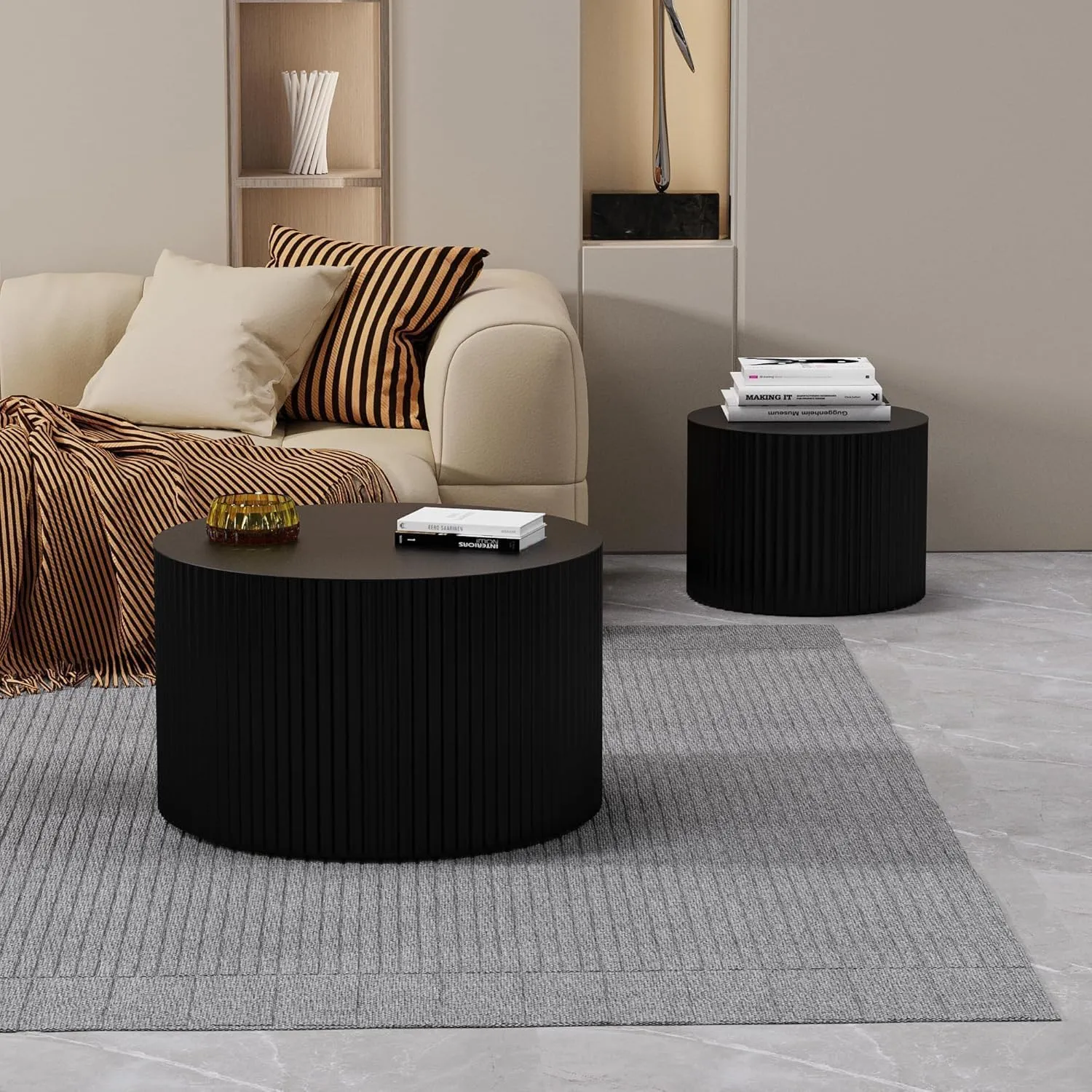 Nesting Coffee Tables Set of 2 Wooden Round Coffee Table Circle Nesting Table Space-Saving Design Modern Coffee Table Round Accent Tables Set for Living Room Bedroom Office (Black D18.9 D15)