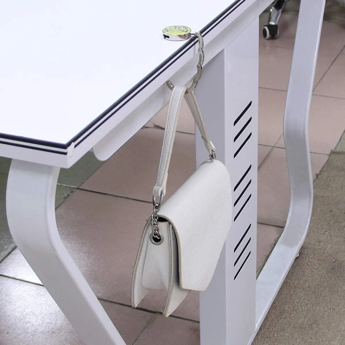 Portable Tote Hanger Table Bar Wallet Instant Swivel Top Hook For Table Tote Storage Folding Decorative Table Hook, Cat