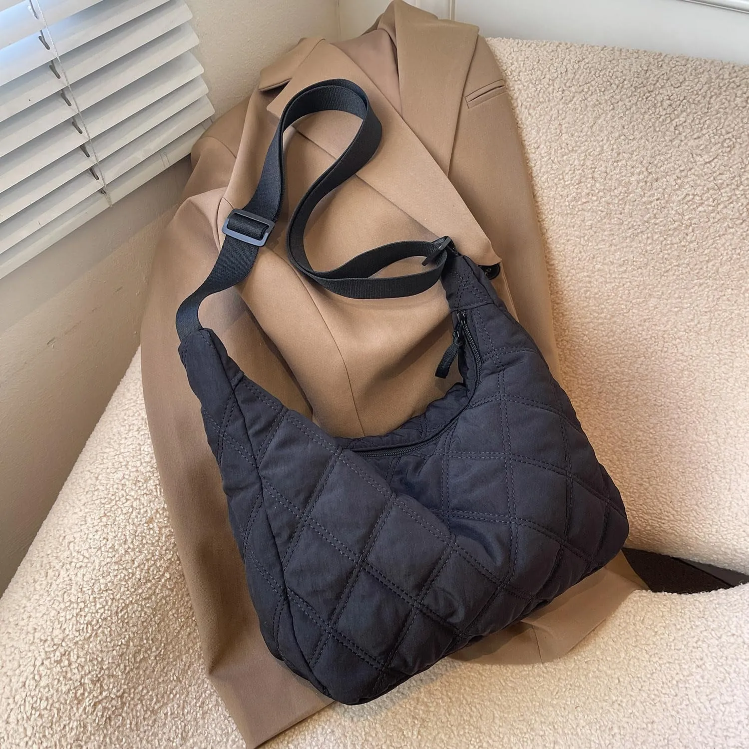 Puffer Quilted Tote Bag for Women Puffy Padded Crossbody Purse Soft Lightweight Shoulder Bag with Zipper