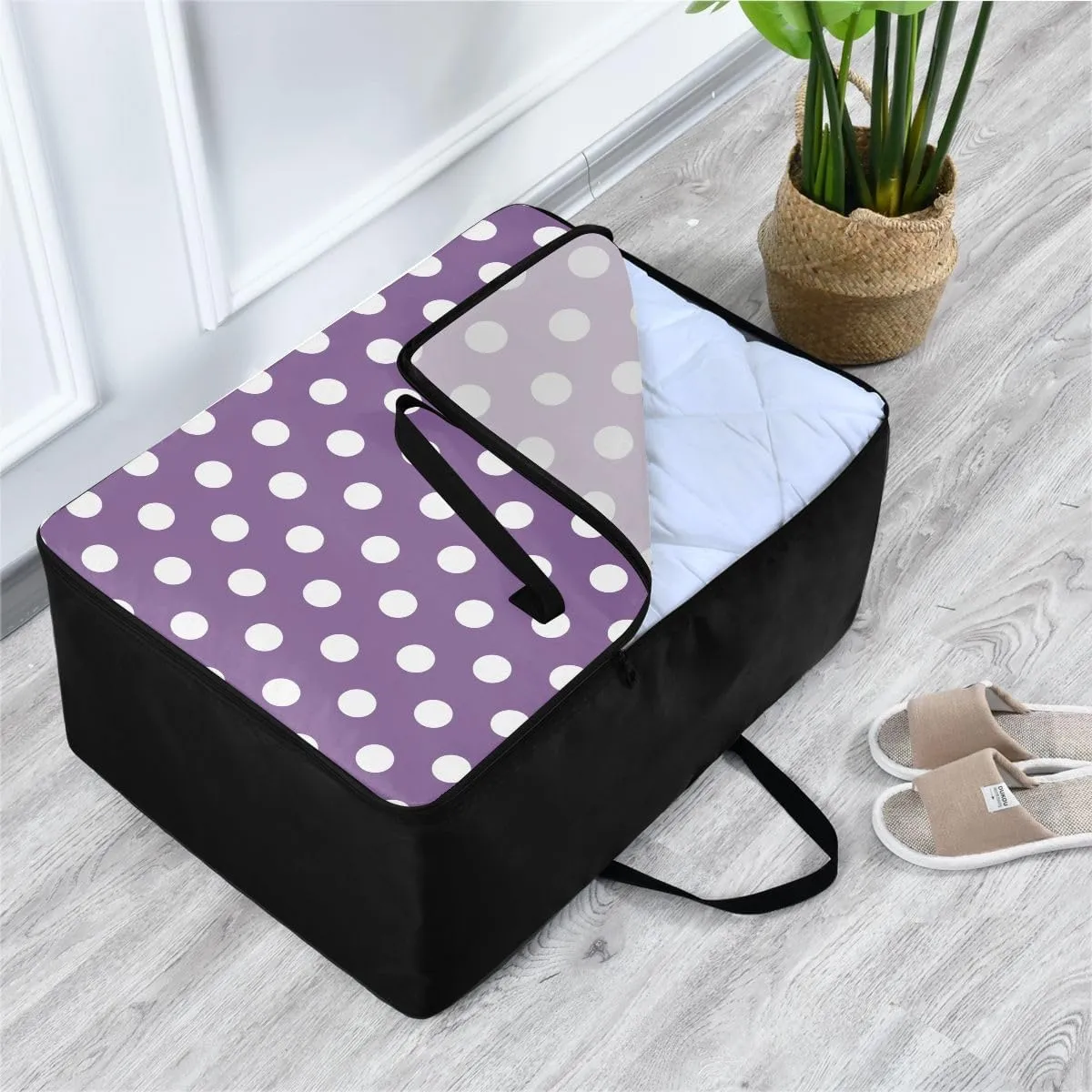 Purple Polka Dots Storage Bag, 27.5x19.7x11 In, Extra Large Storage Duffle Bag with Zippers and Handles Collapsible Storage Totes for Storing, Camping, Packing and Moving Supplies
