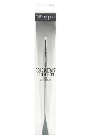 Real Techniques 202 Angled Liner Brush, Ideal for Liquid, Powder, and Gel Eyeliners, For Winged Look, Cat Eyes, or a Buildable Natural Look 2.200 Ounce