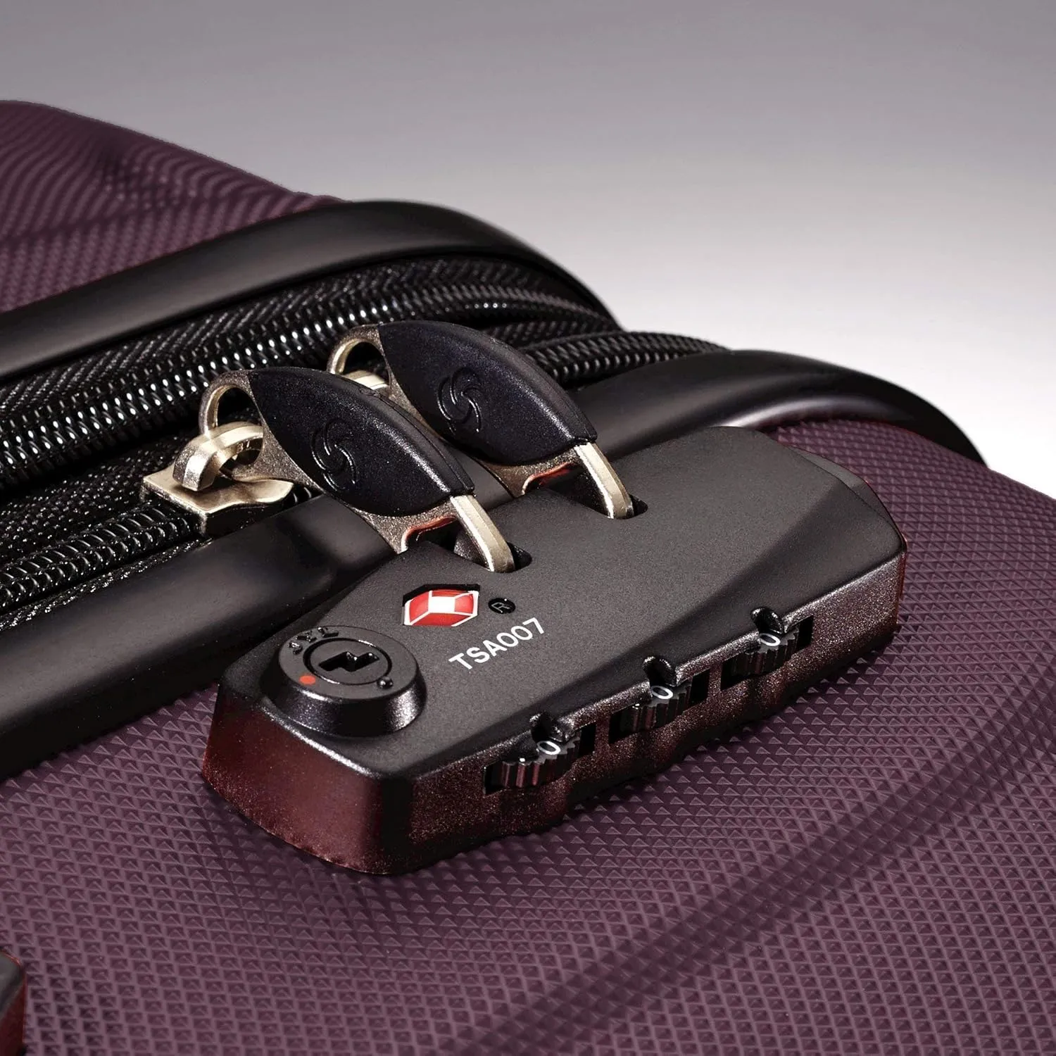 Samsonite Omni PC Hardside Expandable Luggage with Spinner Wheels, Purple, 3-Piece Set (20/24/28)