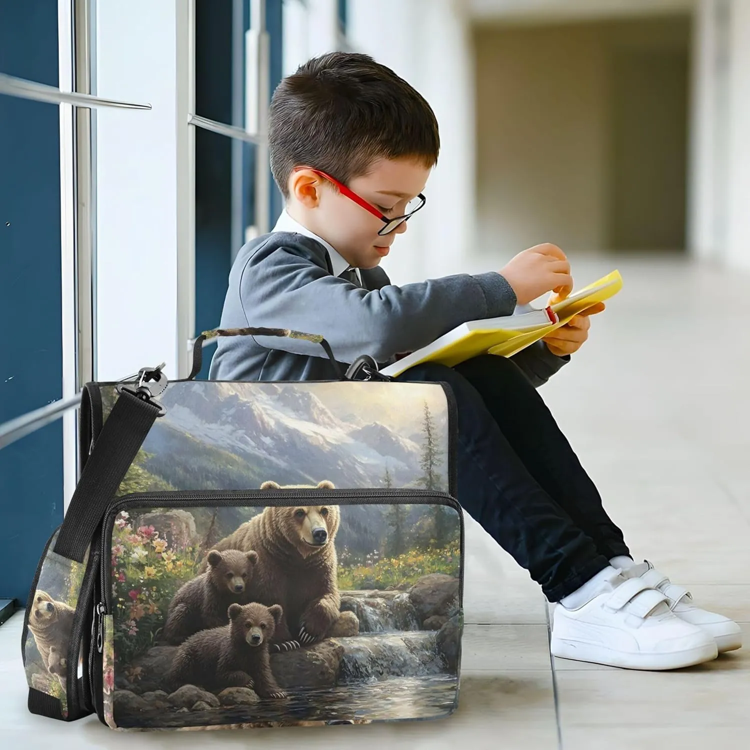 Student Zip up Binder Organizer 1 1/2 Inch Binders 3 Ring Bear Painting Landscape Portfolio Hold 500 Sheets Holder School Binder Bag with Shoulder Strap