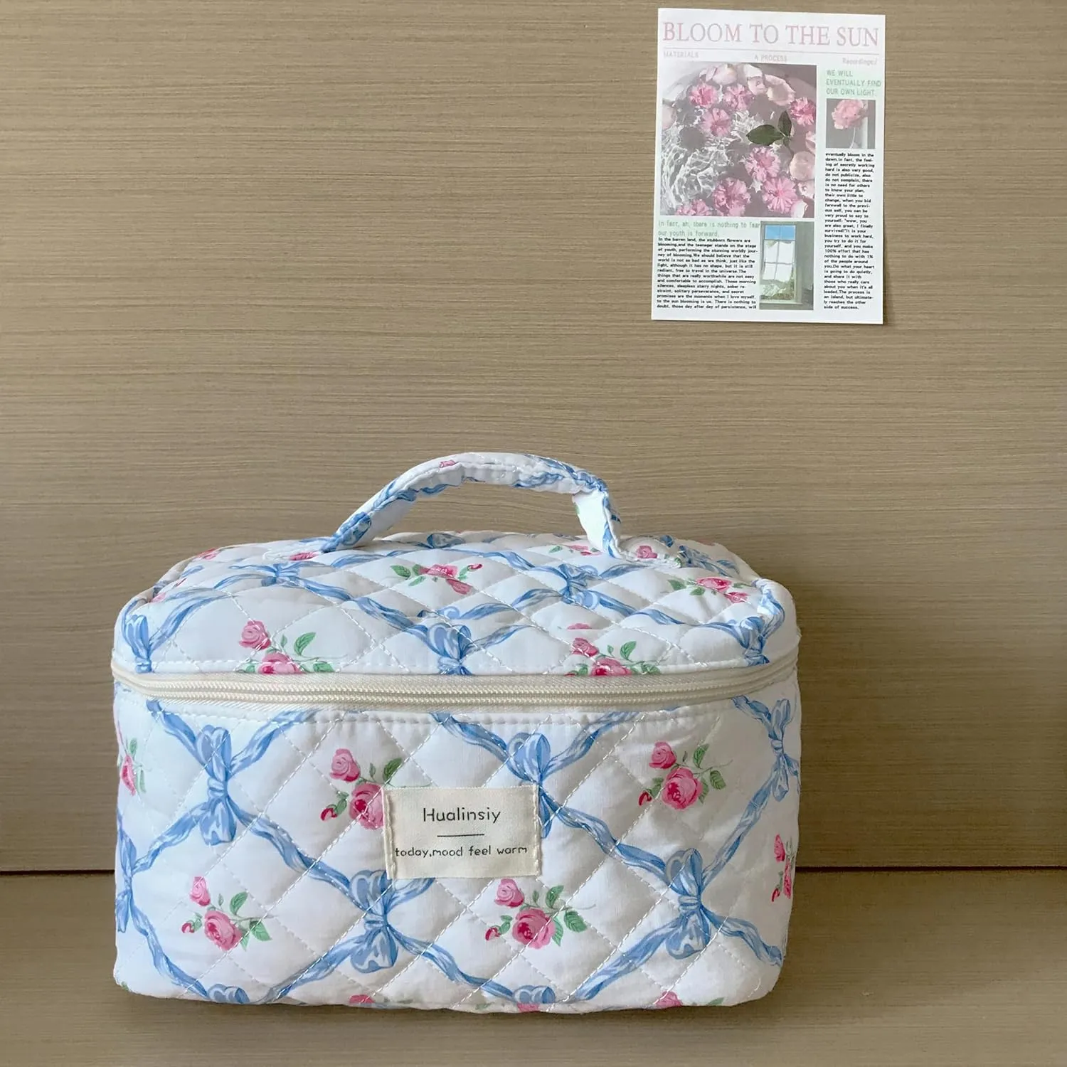 Travel Makeup Bag Set ， 3 PCS Aesthetic Quilted Cotton bow Cosmetic Bag Set, Travel Toiletry Organizer Bags ，Large Coquette Cute Make Up Cosmetic Bag For Women (blue-flower)
