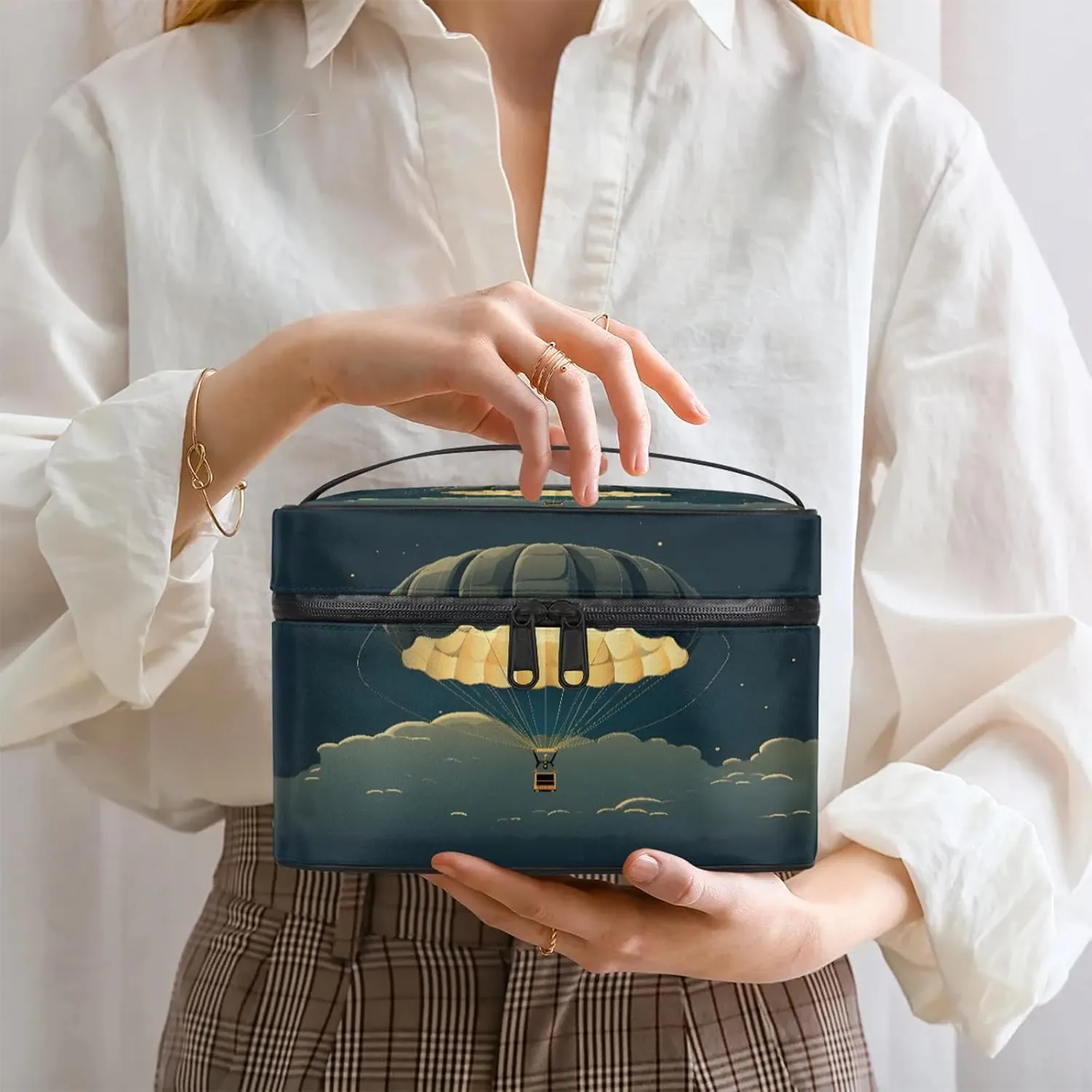 Vintage Hot Air Balloon Travel Toiletry Bag Large Capacity Makeup Case Organizer with Handle Cosmetic Case for Women Girls